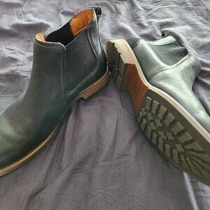 Men's FLORSHEIM size 11.5 Chelsea Boots/Black